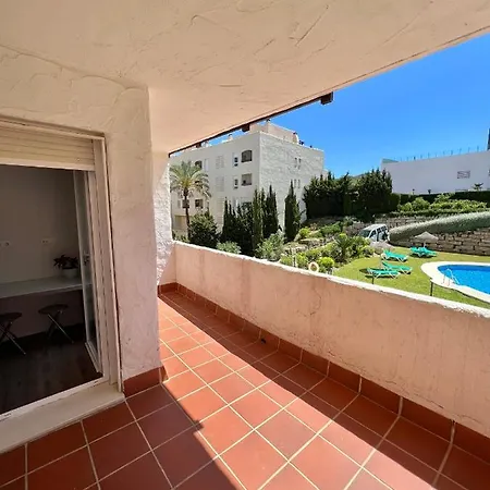 Precioso Piso En Zona Residencial Manilva